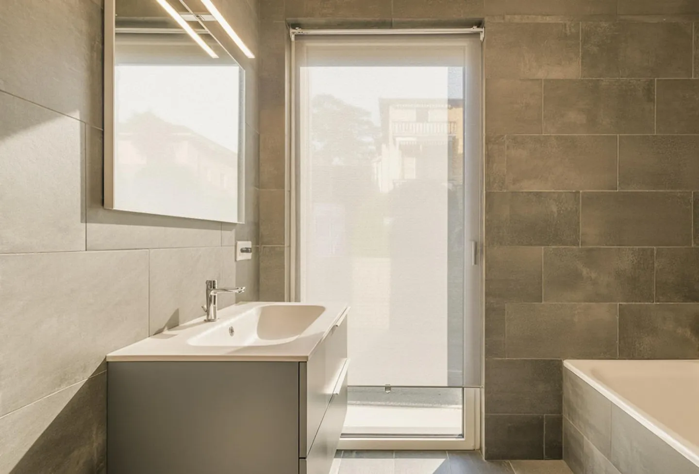 Modern 4.5-room apartment with open views - Photo 3 of 13