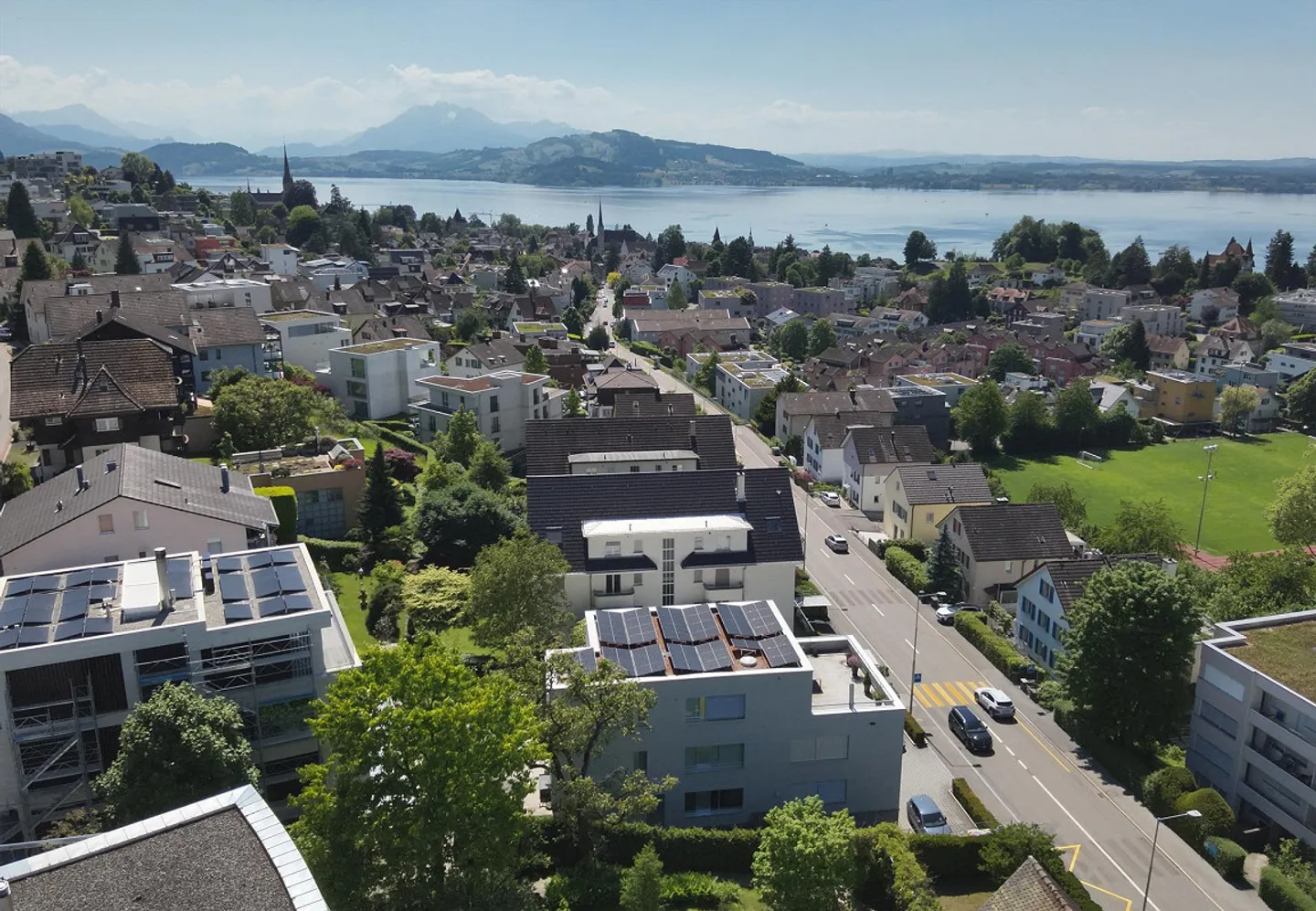 Appartement de 4,5 pièces au rez-de-chaussée dans le quartier privilégié de Rosenberg - Photo 2 sur 13