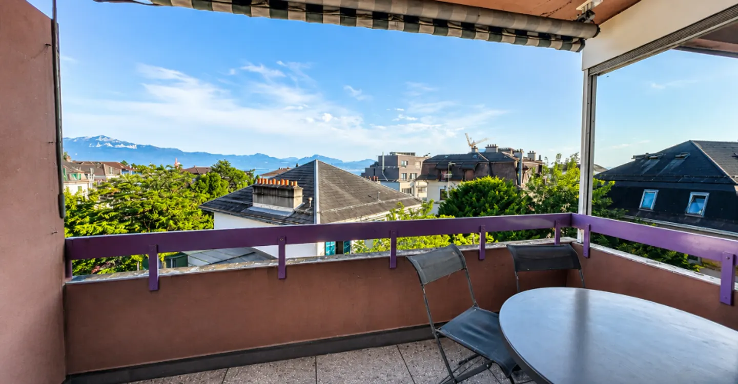 Duplex penthouse, lake view — Lausanne Sous-Gare - Photo 3 of 15