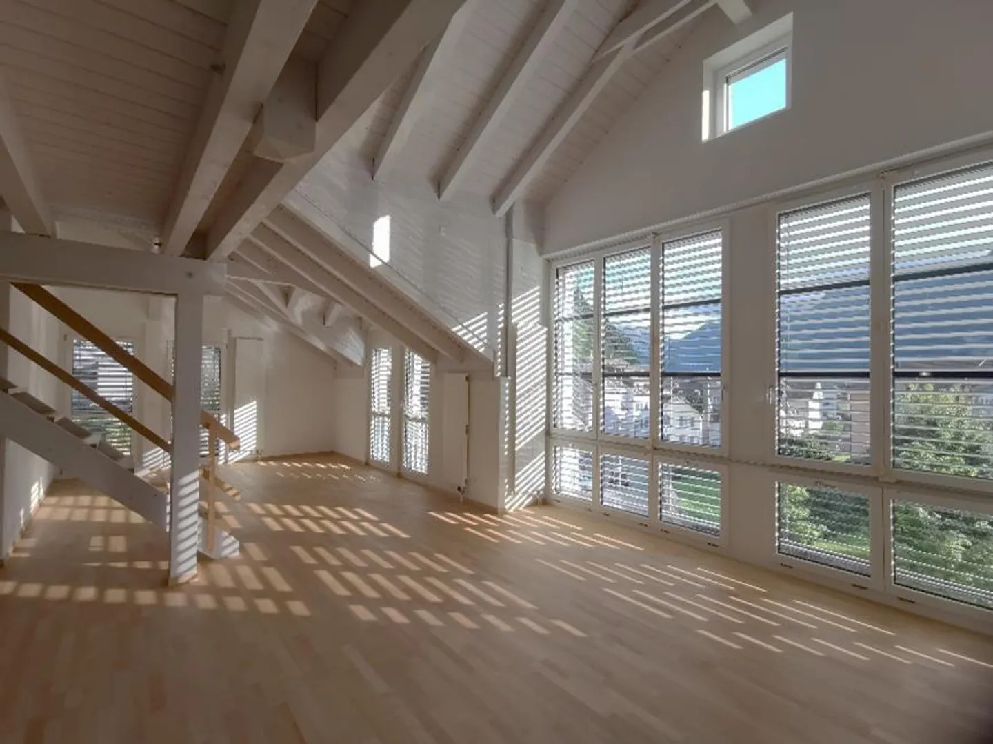 Appartamento duplex 4 ½ camere con 149,5 m2 di superficie abitabile netta - Foto 3 di 11