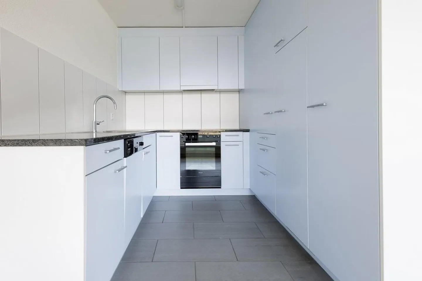 AFFITTO SENZA CAUZIONE - Appartamento 3.5 locali ad Affoltern - Foto 6 di 9