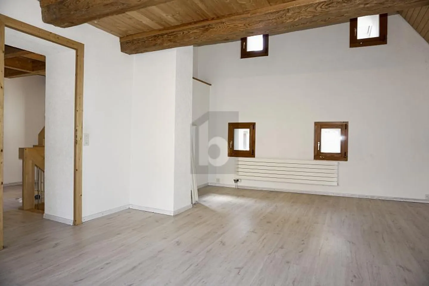 RENOVIERT, MIT SEPARATER EINLIEGERWOHNUNG - Photo 4 sur 6