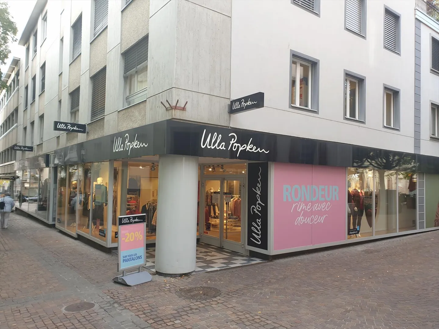 Sion, Entrepôt/Dépôt ou Atelier Léger de 74m2 dans le Centre-Ville - Photo 1 sur 8