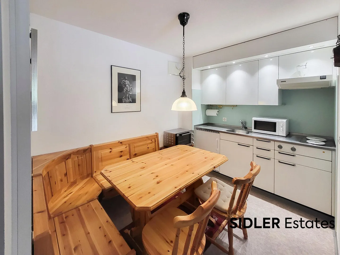 Studio 1½ pièces confortable avec grande baie vitrée dans le Waldhaus - Photo 1 sur 9