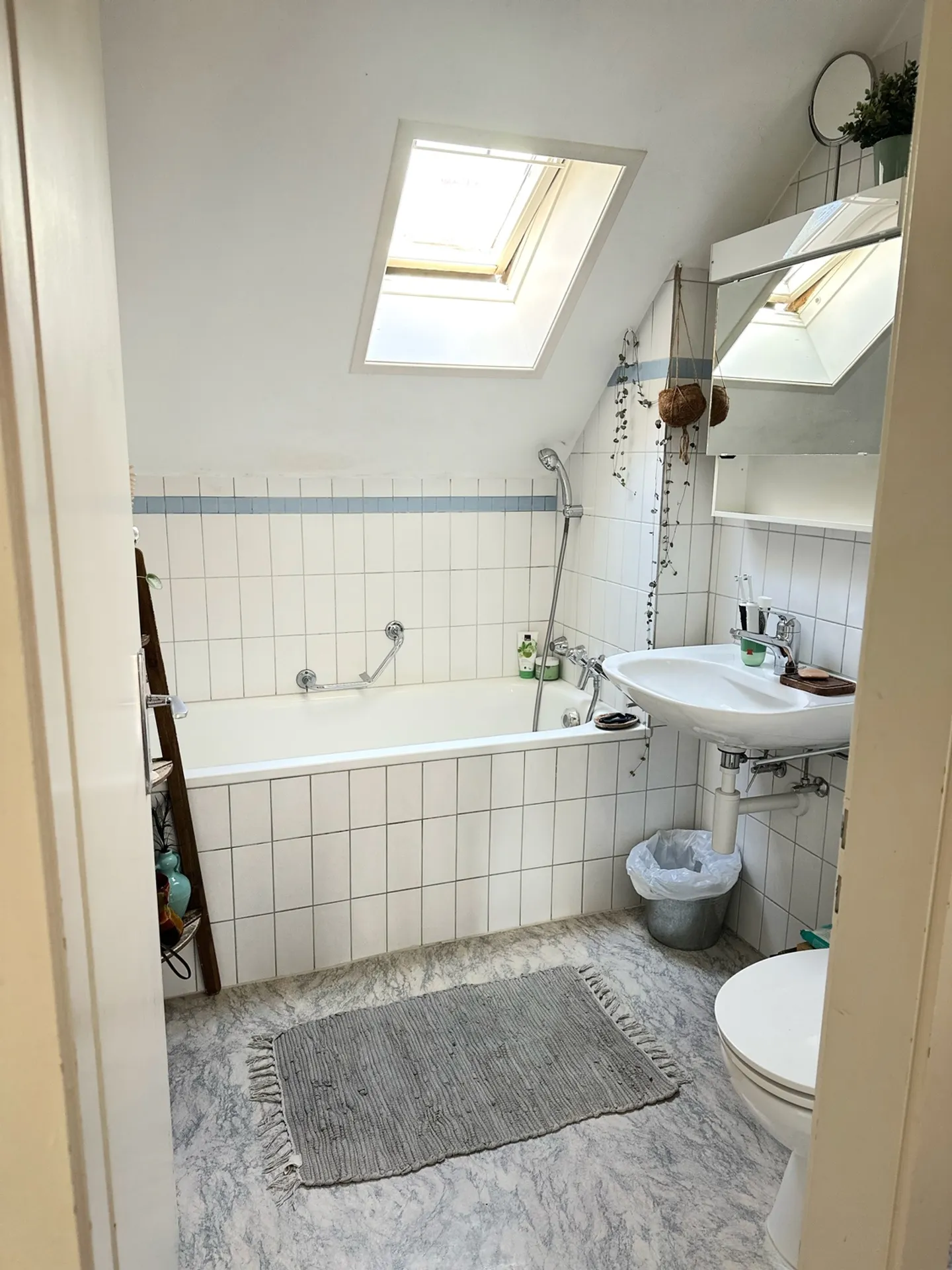 2½ ZI-WOHNUNG IN BERN - MURIFELD, MÖBLIERT, TEMPORÄR - Foto 8 von 10