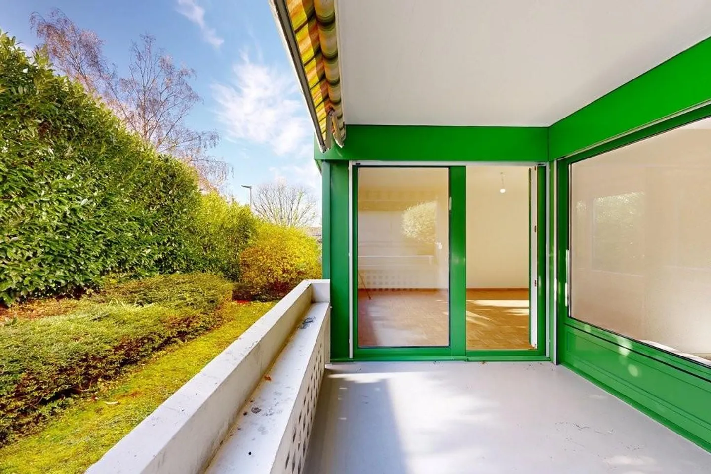 Apartment near the village center of Therwil with corner balcony - Photo 3 of 12