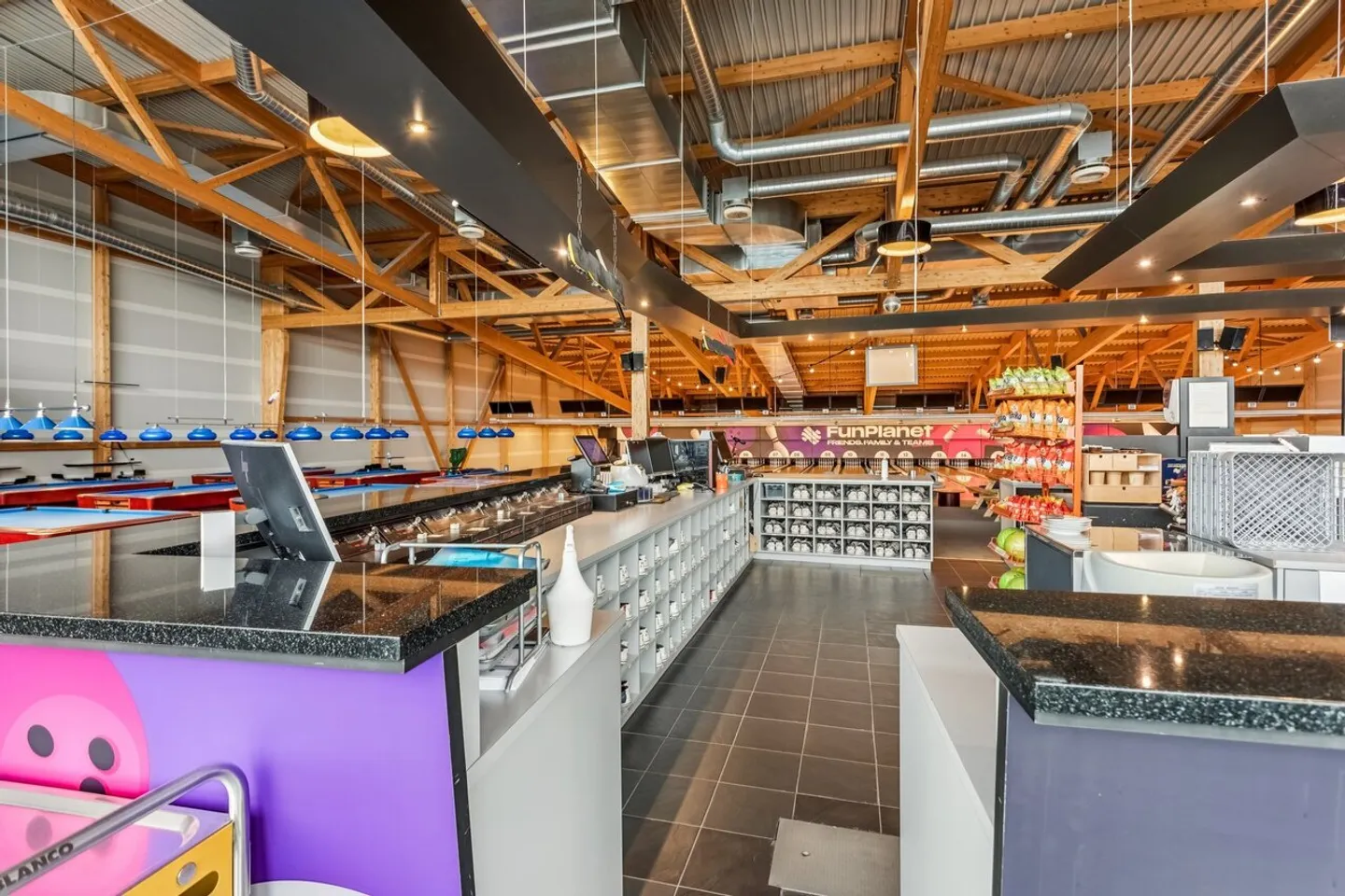 Große Freizeiteinheit zu vermieten - 4'946 m2 in Bulle - Foto 6 von 13