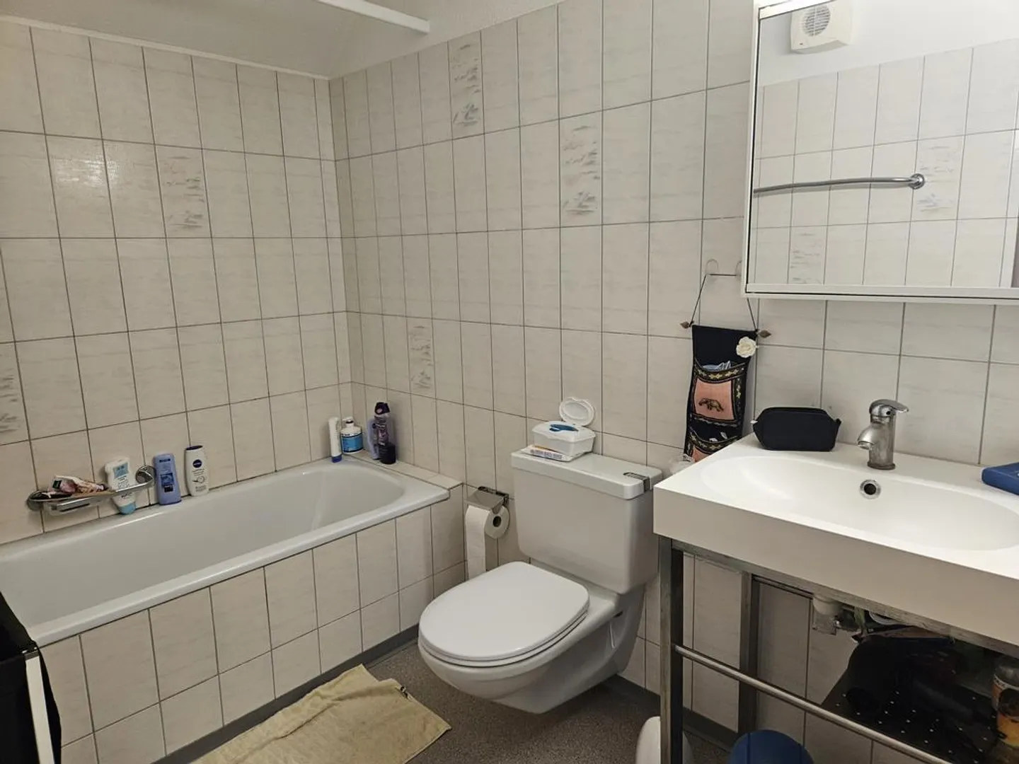 Tasteful Maisonette Apartment - Photo 9 of 9