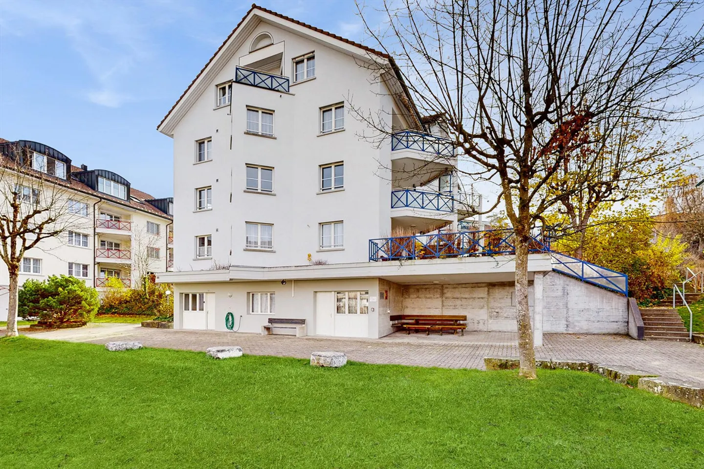 Vivre dans un quartier résidentiel populaire - Photo 1 sur 6