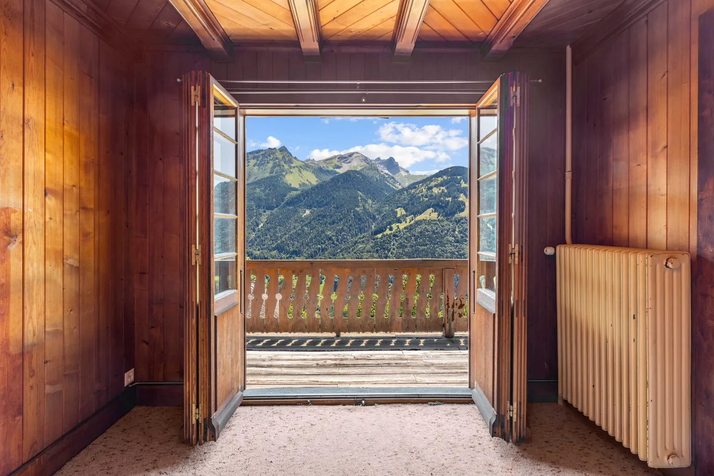 Chalet con Vista Mozzafiato - Foto 1 di 6