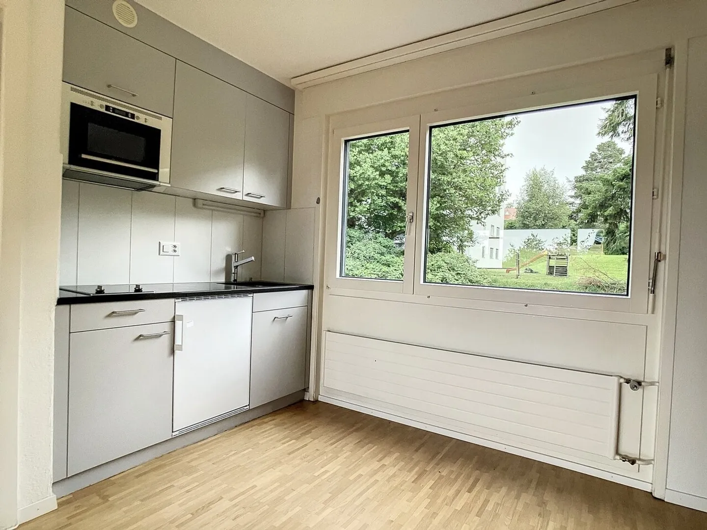 Studio for rent - Photo 5 of 7