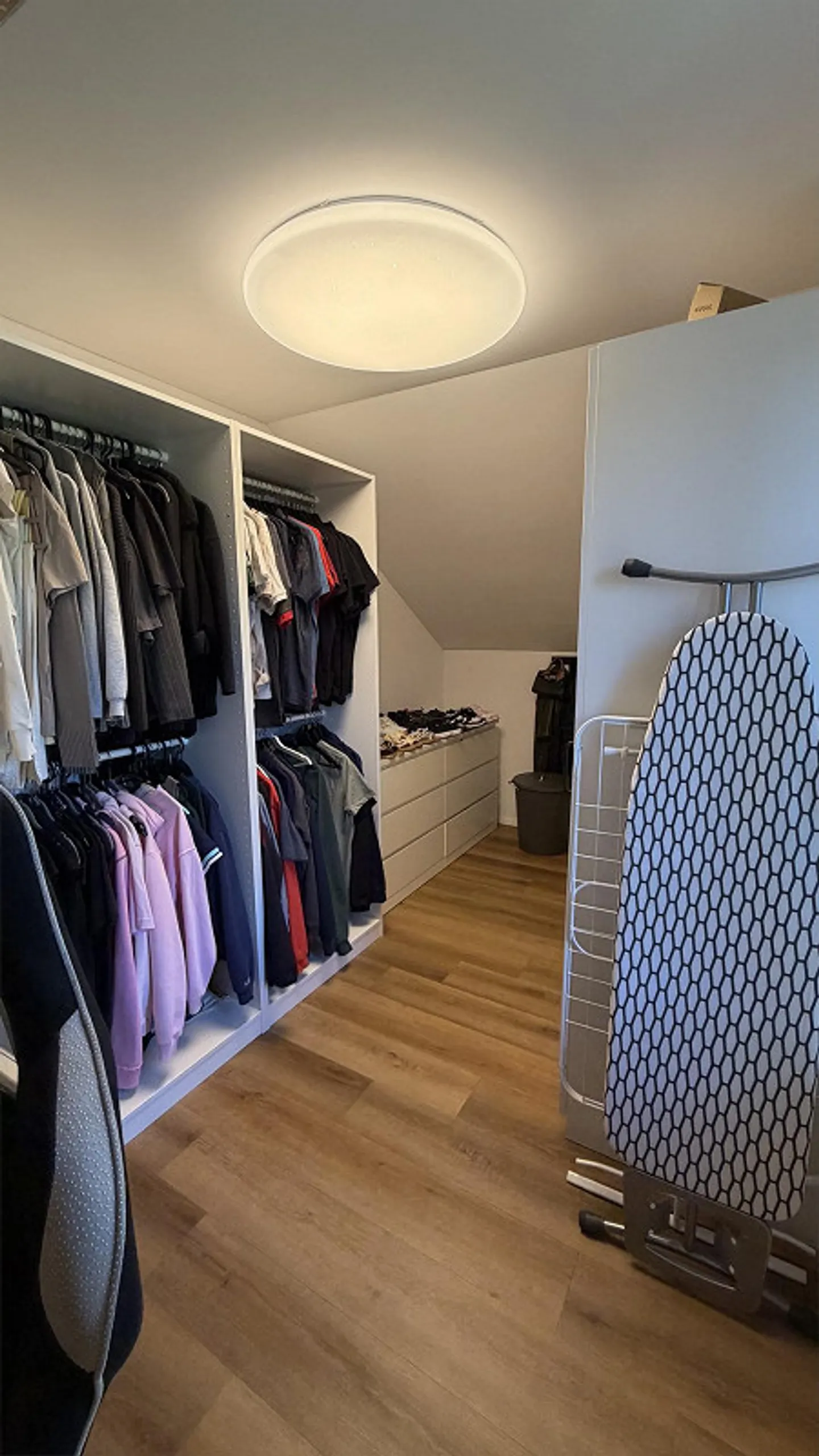 Hell & Charming - Attic Apartment with Character - Photo 8 of 14