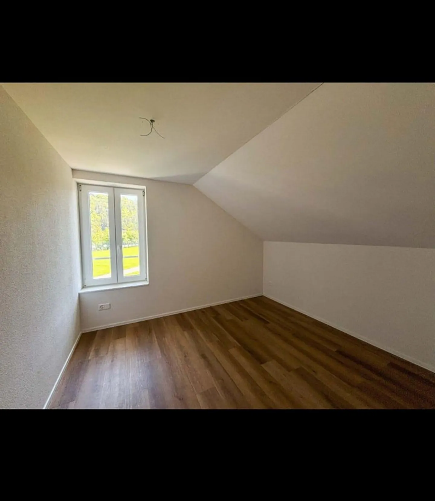 Hell & Charming - Attic Apartment with Character - Photo 9 of 14