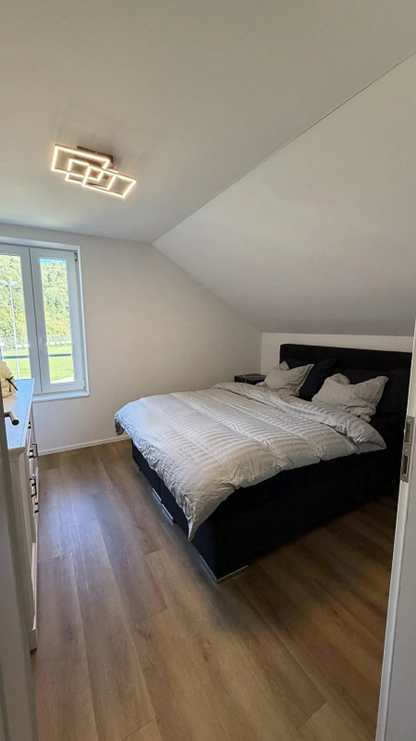 Hell & Charming - Attic Apartment with Character - Photo 10 of 14