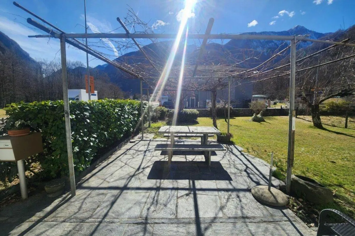 Appartamento 4.5 locali in casa bifamiliare - Foto 1 di 12