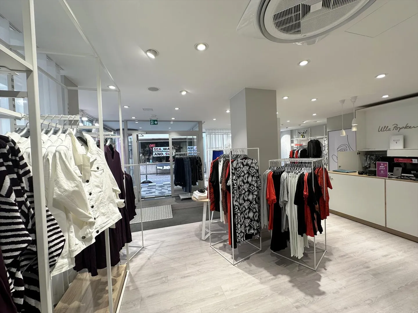 Sion, espace commercial de 156 m2 dans le centre-ville près de la Place du Midi - Photo 8 sur 11