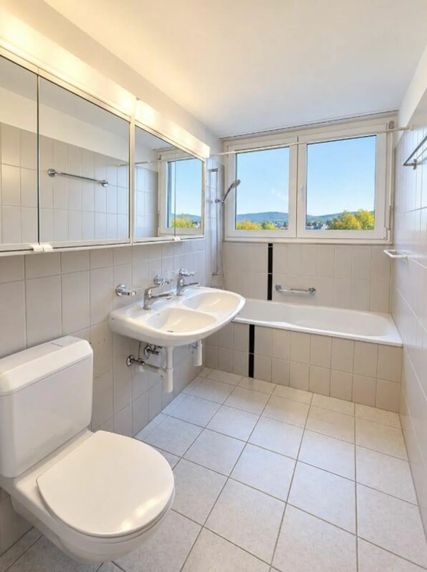 Appartement de 3,5 pièces sous les combles - Photo 4 sur 6