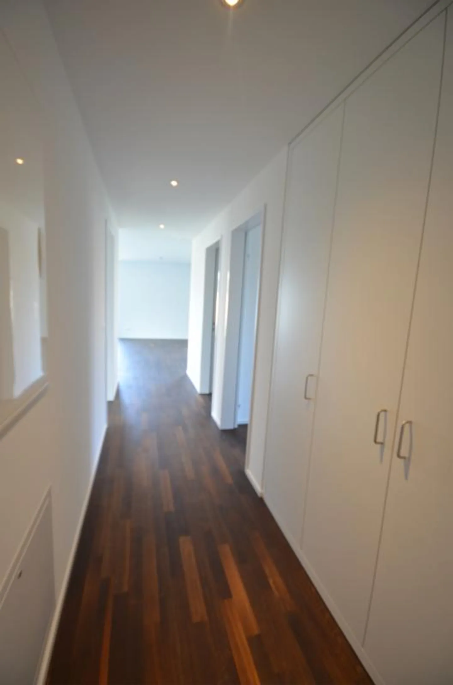 Moderne 3.5 Zimmer Wohnung - Foto 3 von 7