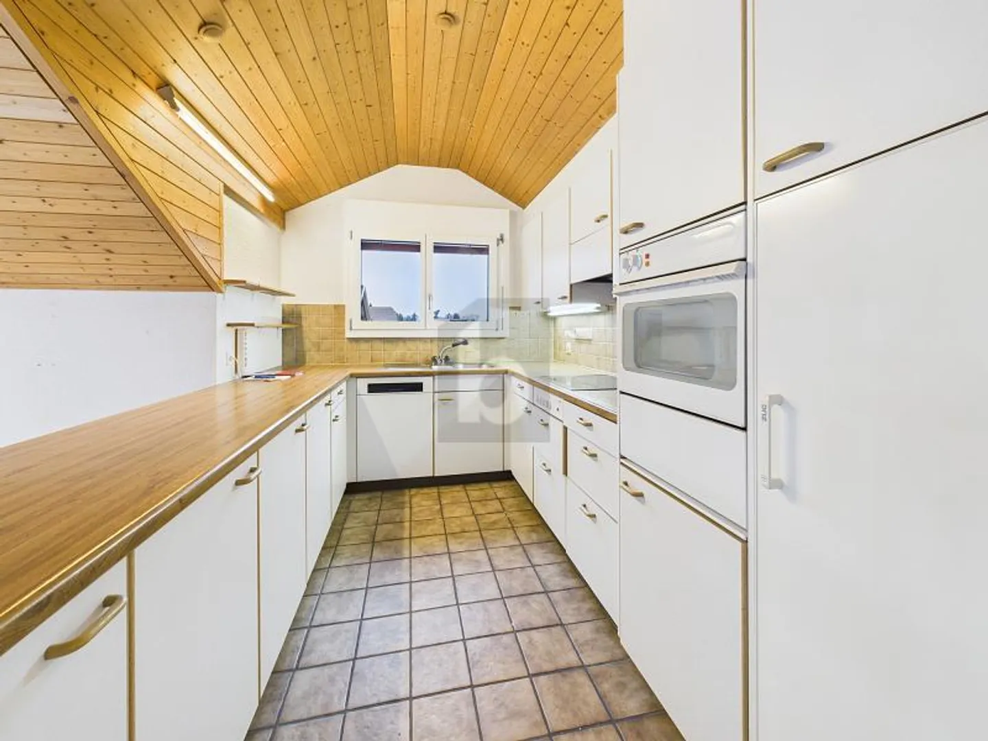 LICHTDURCHFLUTET, CHARMANT, FAMILIENFREUNDLICH - Foto 4 di 6