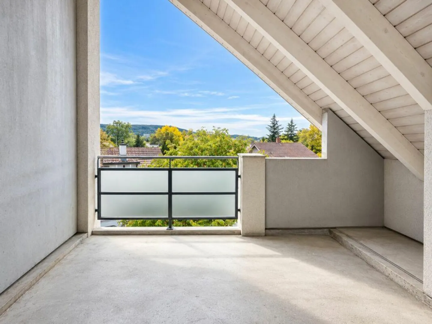 Appartement de 3,5 pièces sous les combles - Photo 6 sur 6
