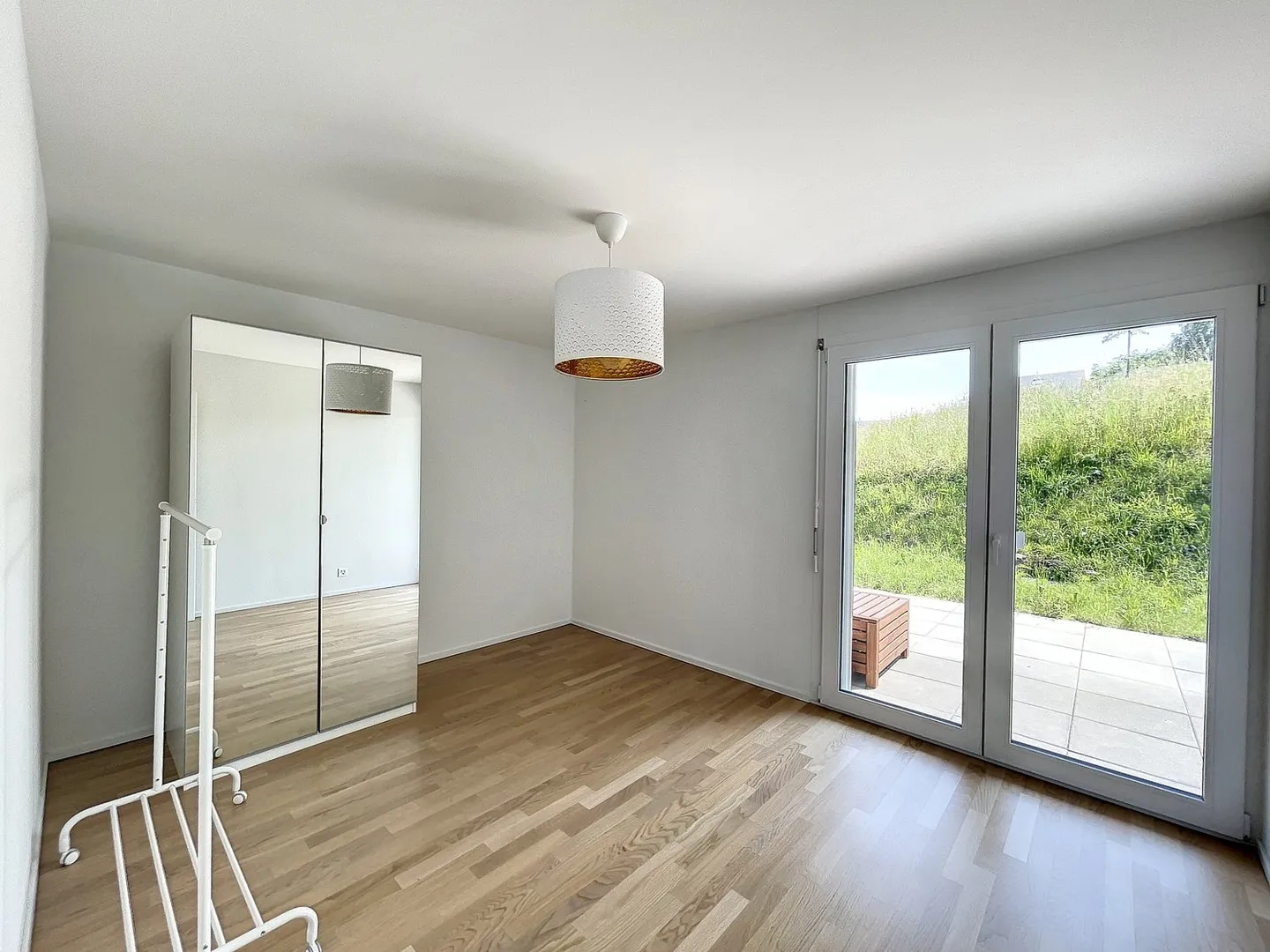 Magnificent high-end apartment - 3.5 rooms - Photo 3 of 6