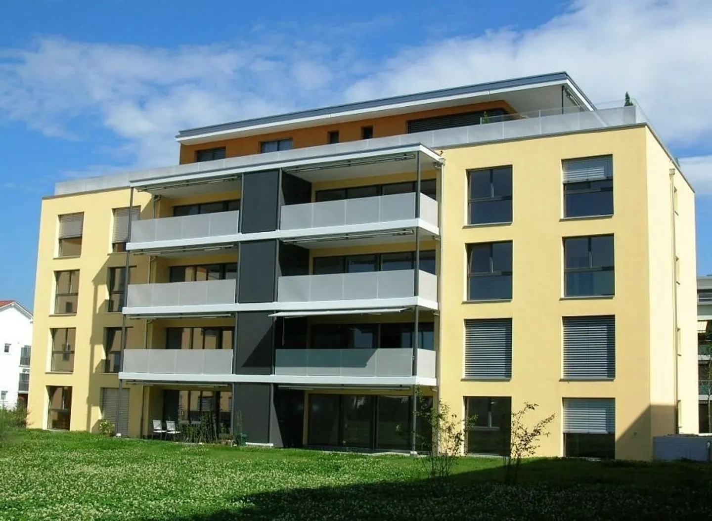 Appartement spacieux 3.5 pièces - Photo 1 sur 6