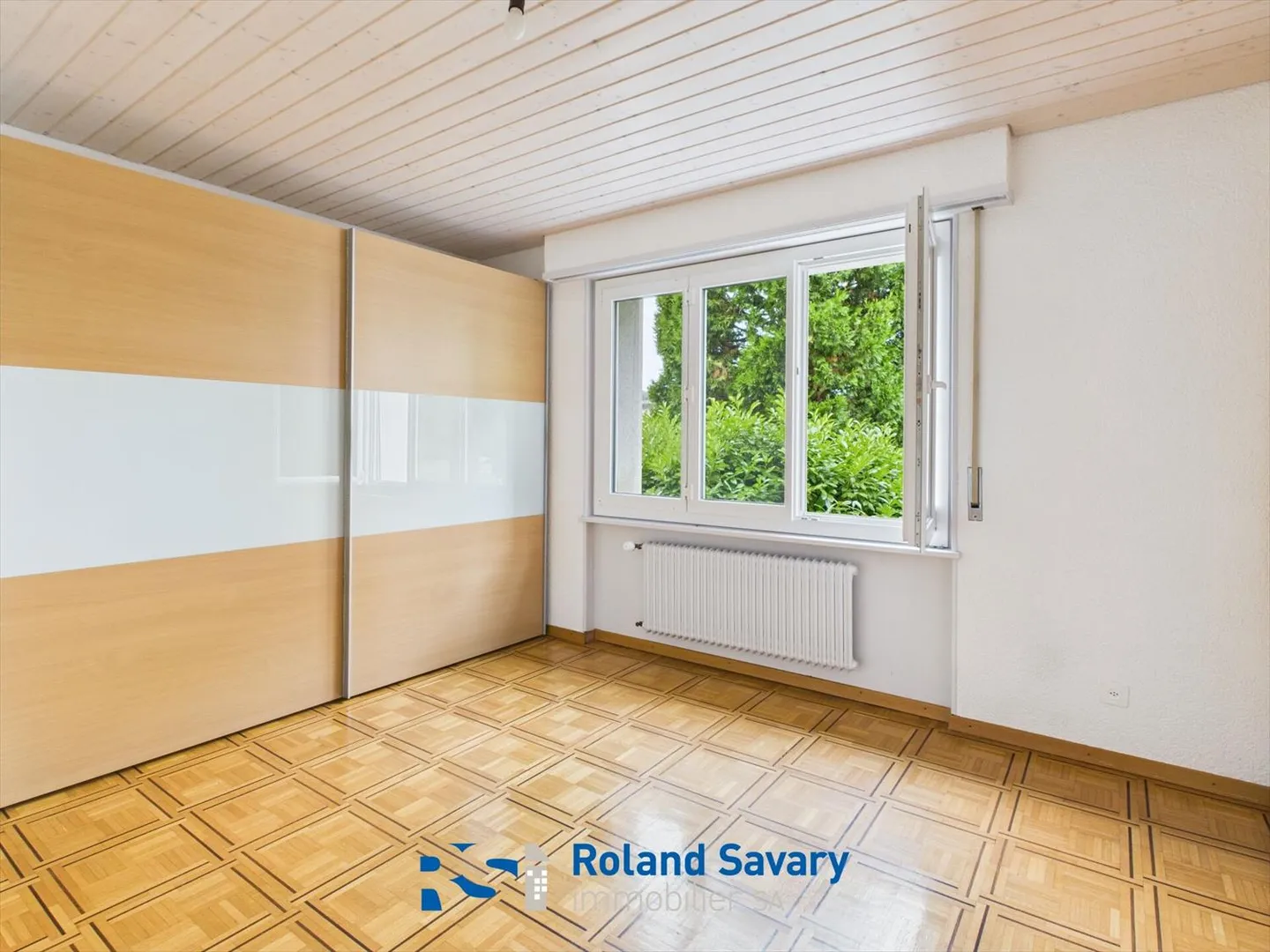 Appartement avec 3,5 pièces + chambre séparée - Photo 7 sur 9