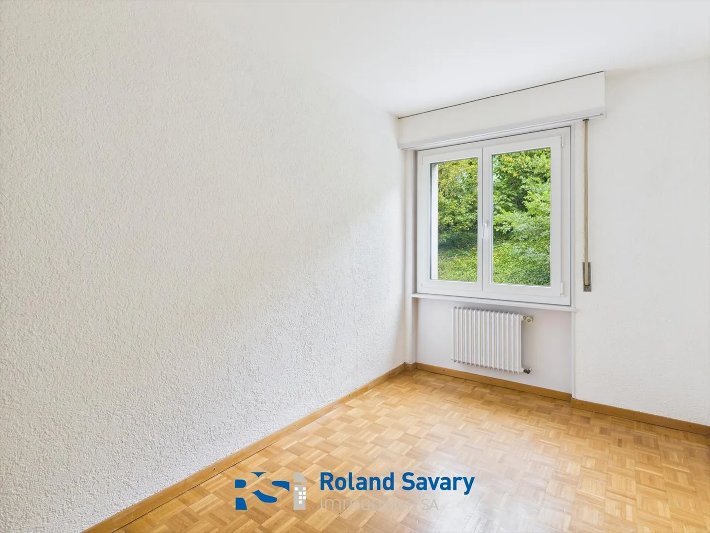 Appartement avec 3,5 pièces + chambre séparée - Photo 9 sur 9