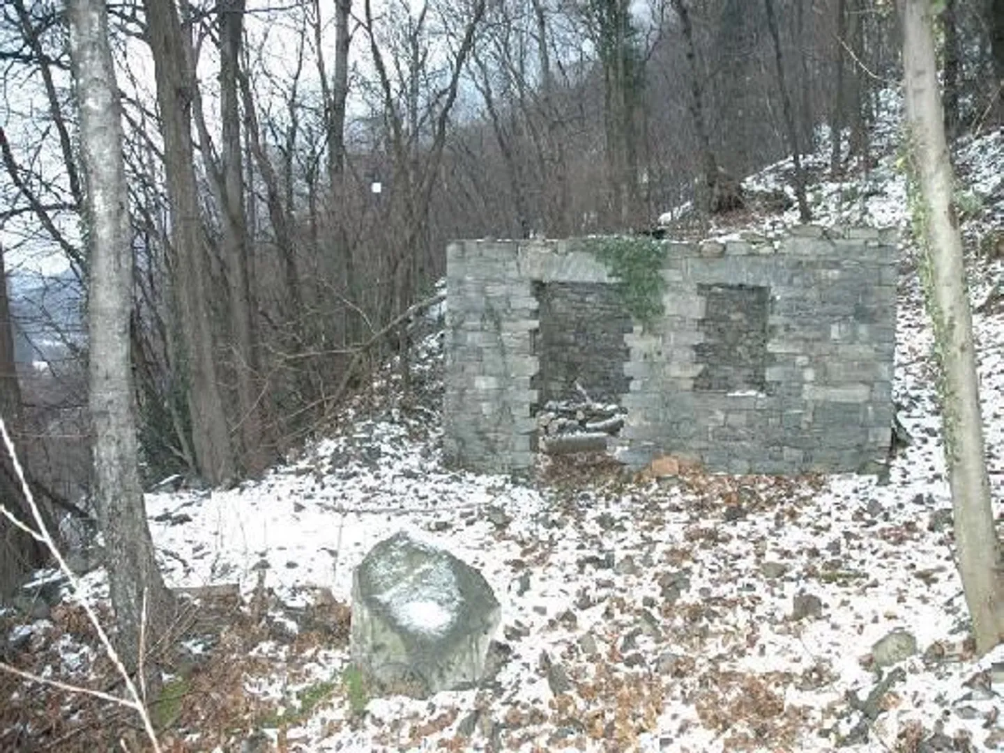 Rustici à rénover à Maggiatal - Photo 4 sur 5