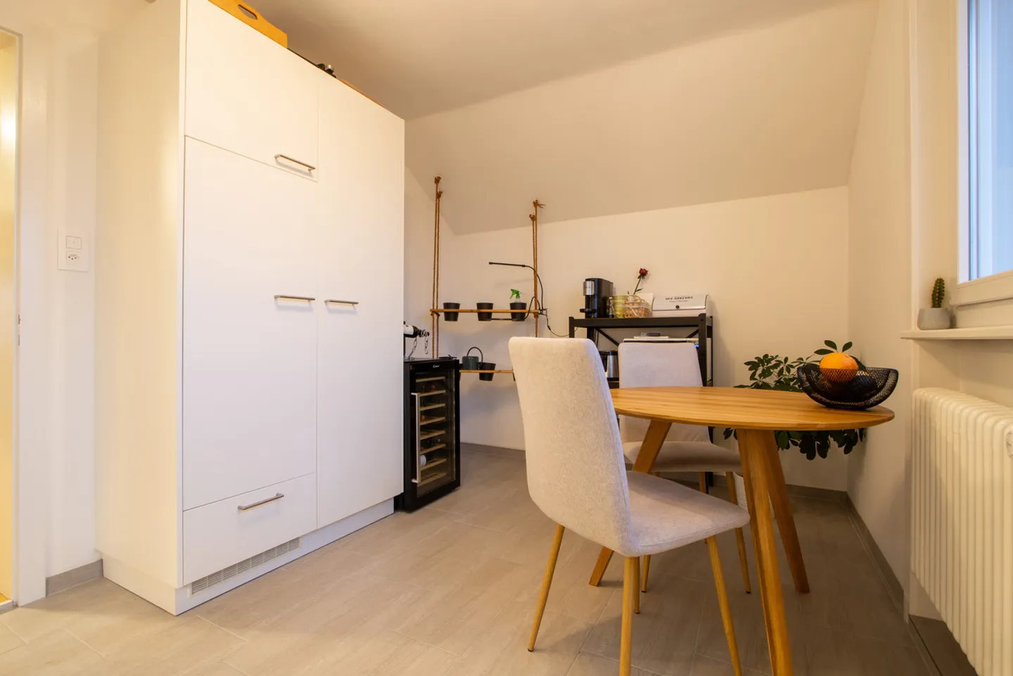 3.5-room attic apartment in a quiet location - Photo 4 of 13