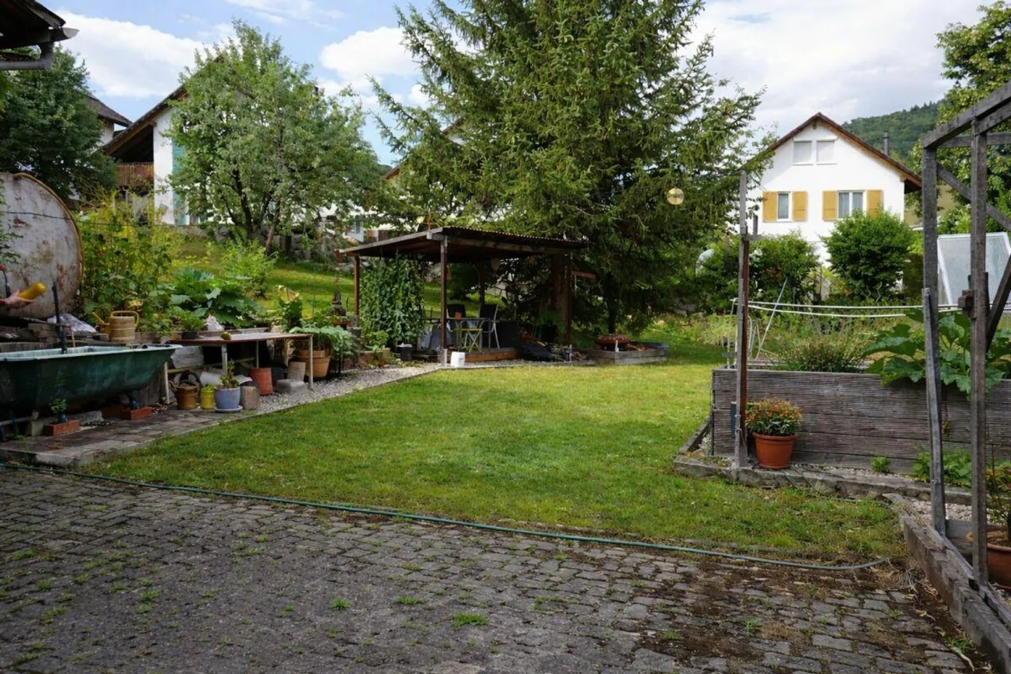 A House, Many Possibilities - Charming Property with Great Potential Including a Separate Apartment - Photo 9 of 9
