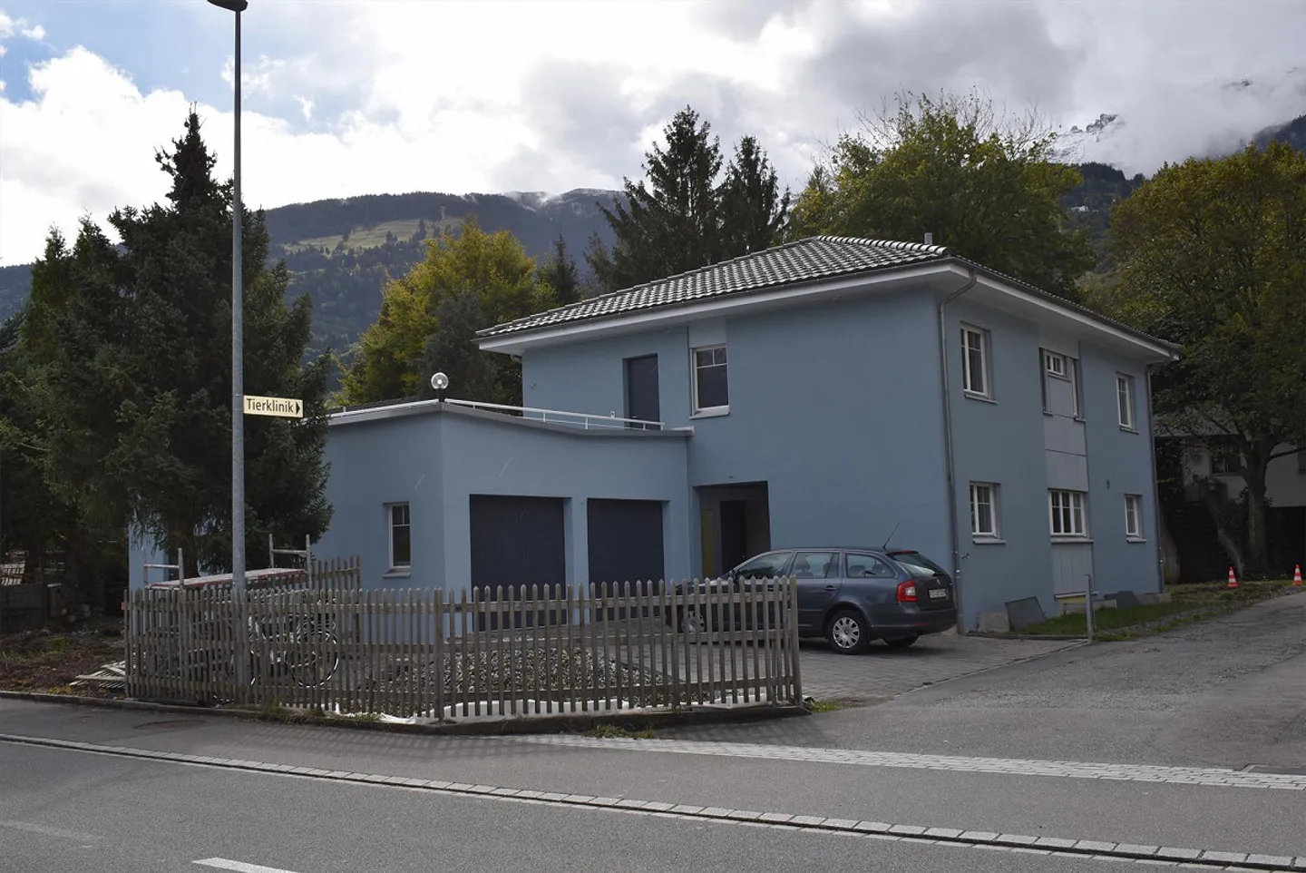 Casa unifamiliare di 6,5 stanze con giardino, patio, terrazza (46 m²) e doppio garage - Foto 1 di 22