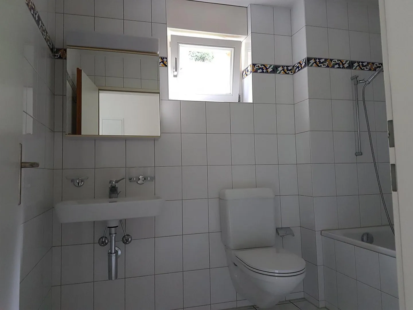 Charmante appartement 3.5 pièces avec balcon à Dittingen - Photo 7 sur 9