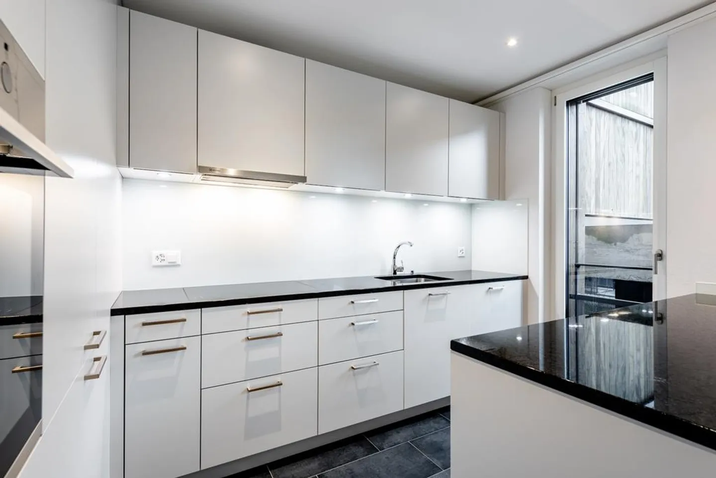 Familienwohnung gesucht? - Foto 2 von 11