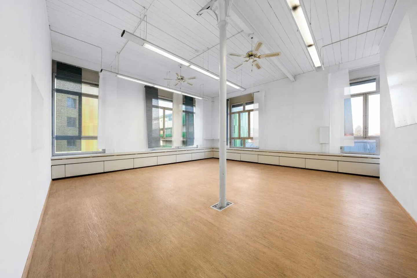 Spazi per uffici - Foto 5 di 7