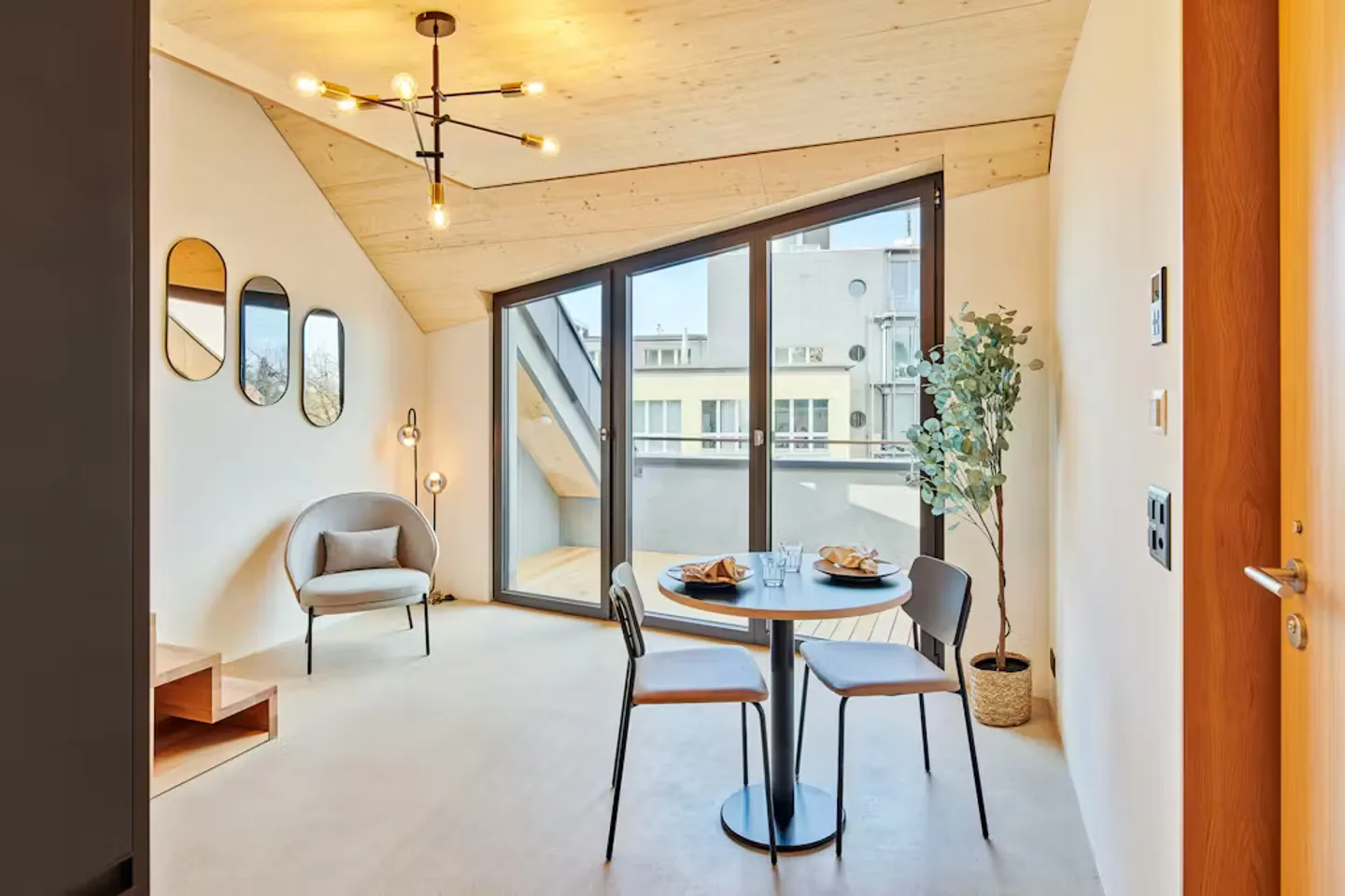 Charmantes Chalet in Luzern - Foto 1 von 7