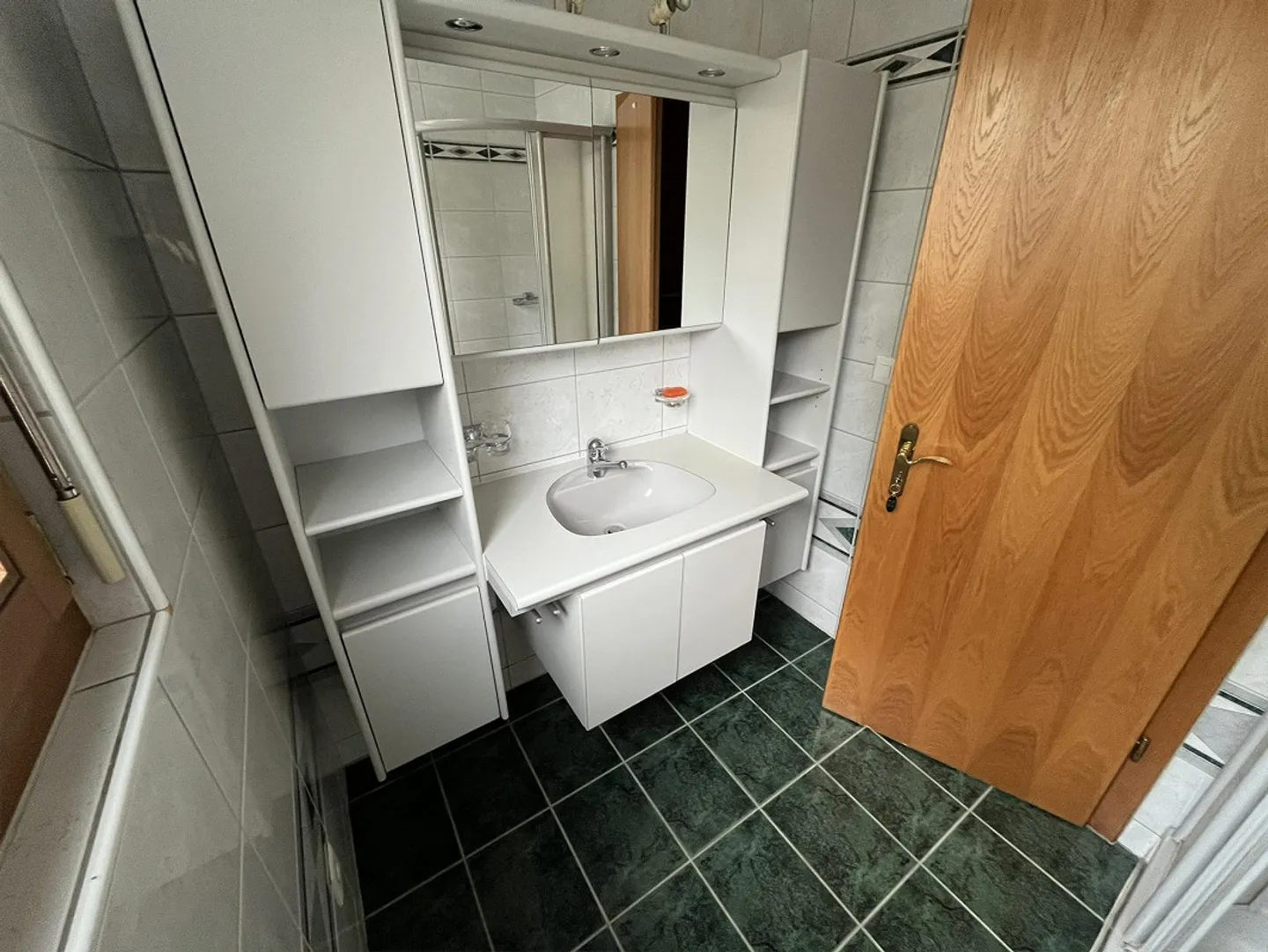 Casa unifamiliare di 6,5 stanze con giardino, patio, terrazza (46 m²) e doppio garage - Foto 8 di 22