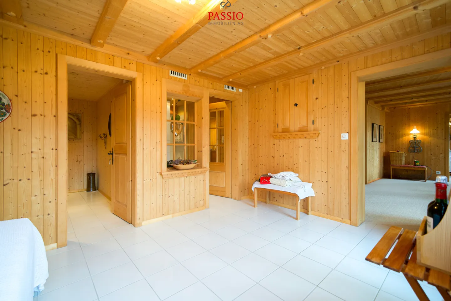 Chalet mit 6,5 Zimmern und Panoramablick sowie Option als Zweitwohnsitz - Foto 17 von 45