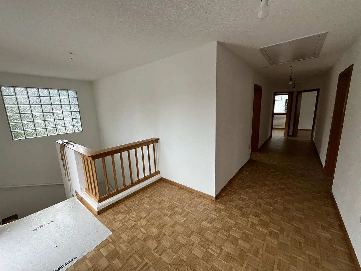 Casa unifamiliare di 6,5 stanze con giardino, patio, terrazza (46 m²) e doppio garage - Foto 9 di 22
