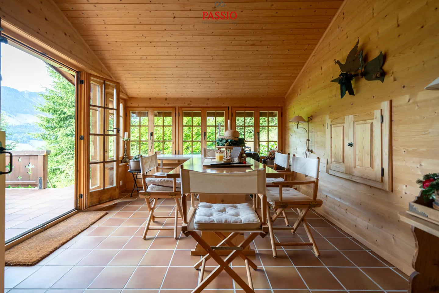 Chalet mit 6,5 Zimmern und Panoramablick sowie Option als Zweitwohnsitz - Foto 24 von 45