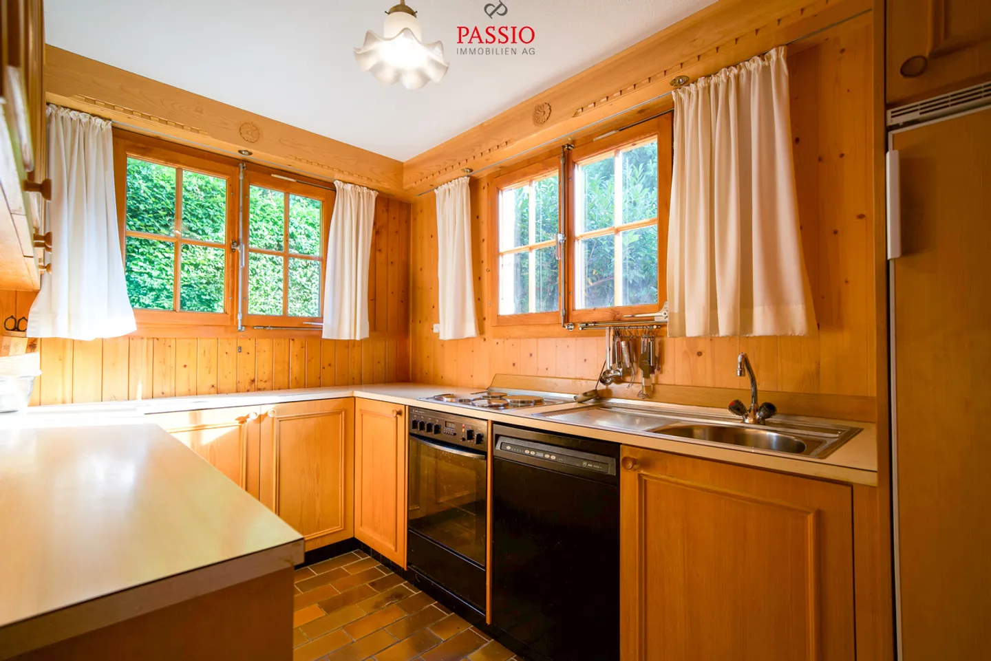 Chalet mit 6,5 Zimmern und Panoramablick sowie Option als Zweitwohnsitz - Foto 10 von 45