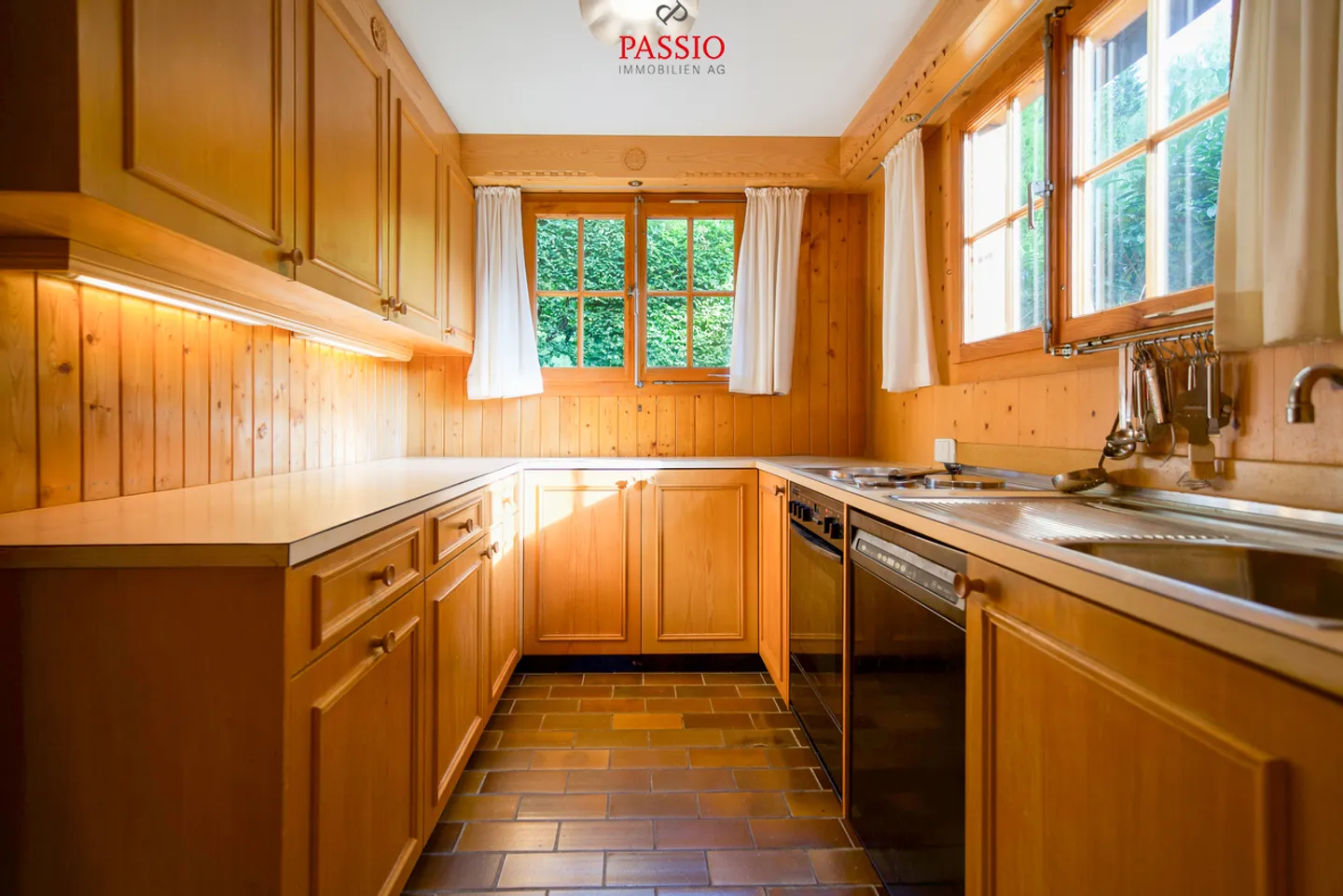 Chalet mit 6,5 Zimmern und Panoramablick sowie Option als Zweitwohnsitz - Foto 11 von 45