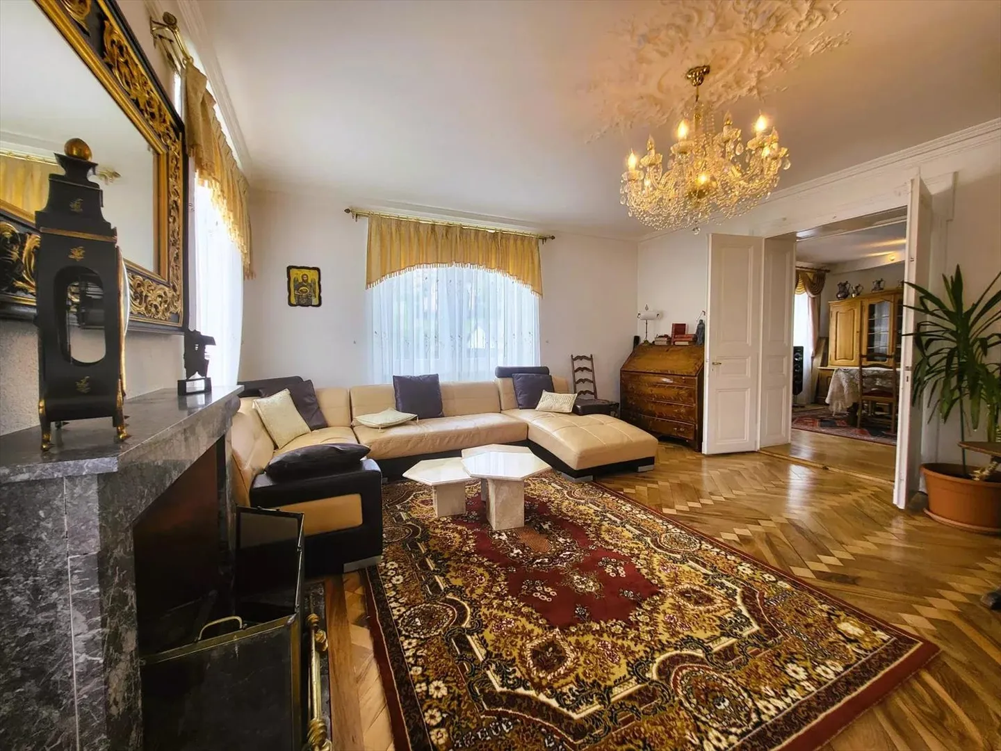 Magnificent 6.5-room apartment directly on the Vièze with studio in condominium - Photo 4 of 13