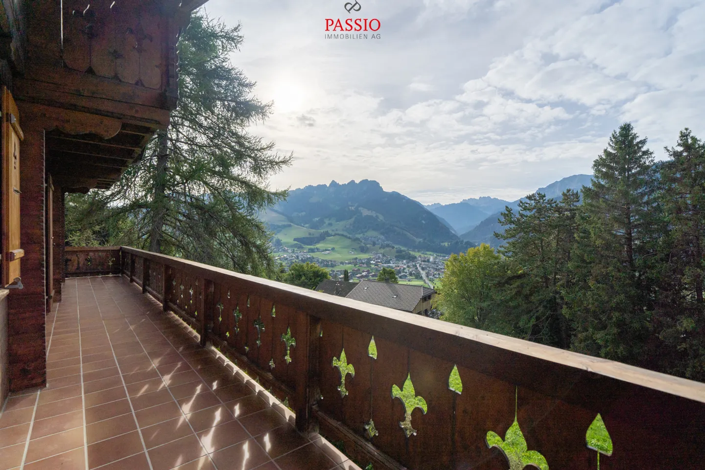 Chalet mit 6,5 Zimmern und Panoramablick sowie Option als Zweitwohnsitz - Foto 35 von 45