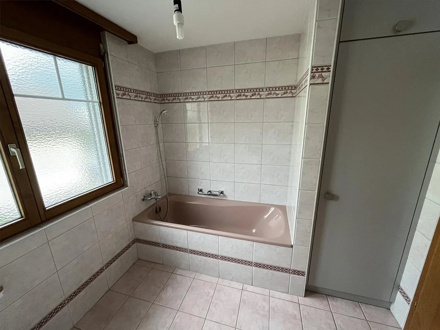 Casa unifamiliare di 6,5 stanze con giardino, patio, terrazza (46 m²) e doppio garage - Foto 15 di 22