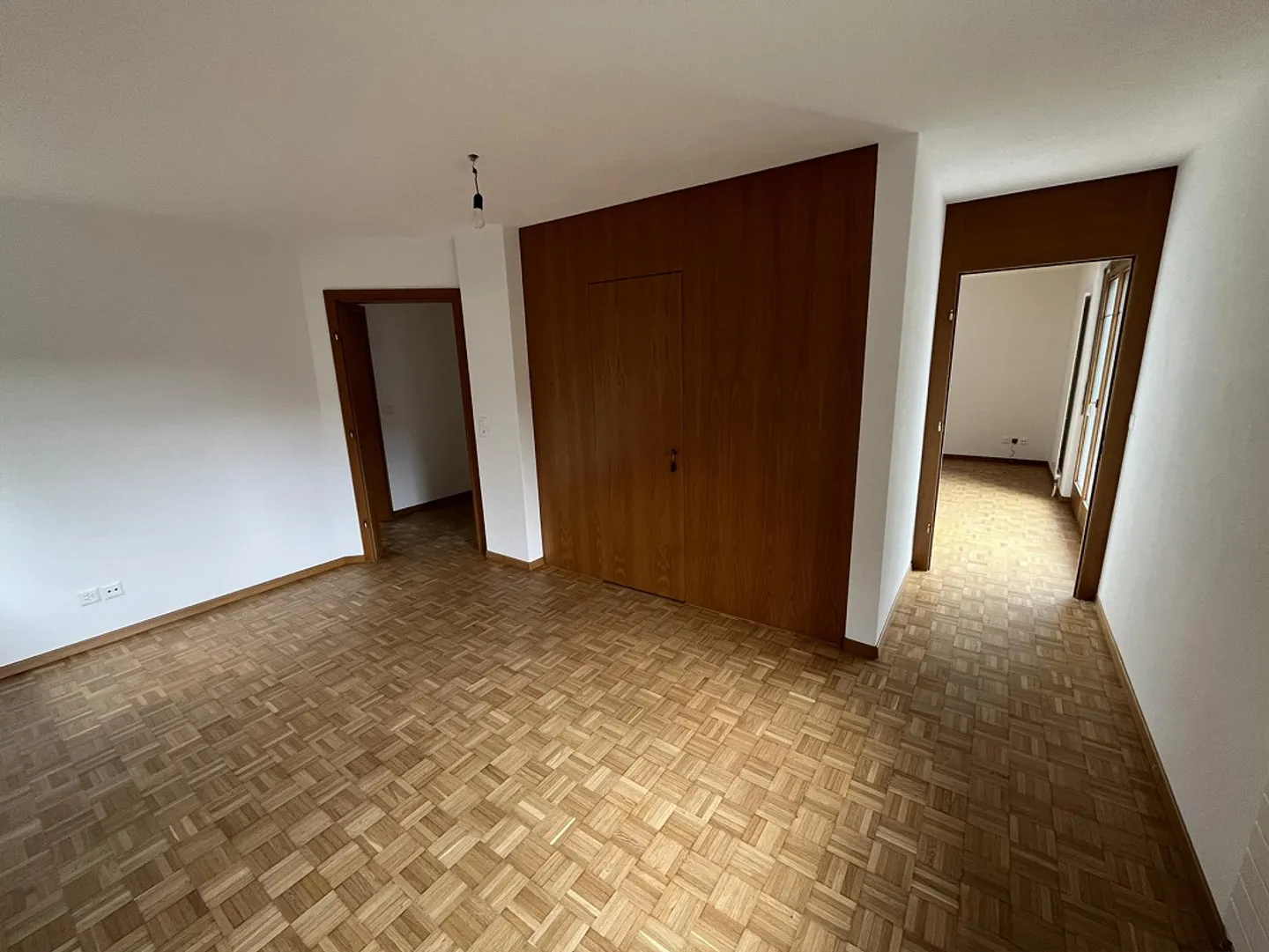 Casa unifamiliare di 6,5 stanze con giardino, patio, terrazza (46 m²) e doppio garage - Foto 12 di 22