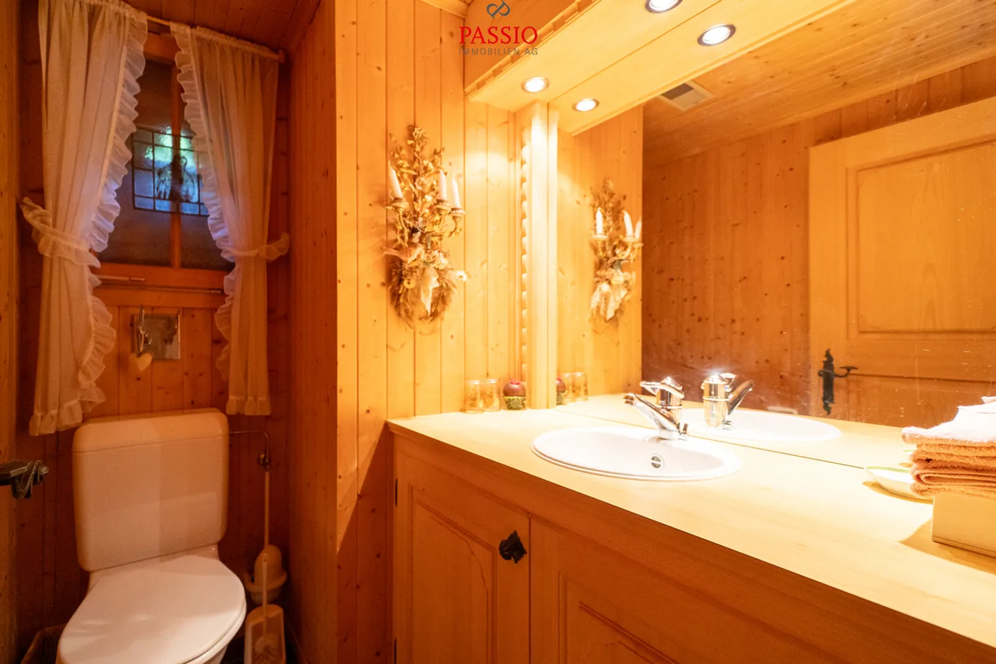 Chalet mit 6,5 Zimmern und Panoramablick sowie Option als Zweitwohnsitz - Foto 34 von 45
