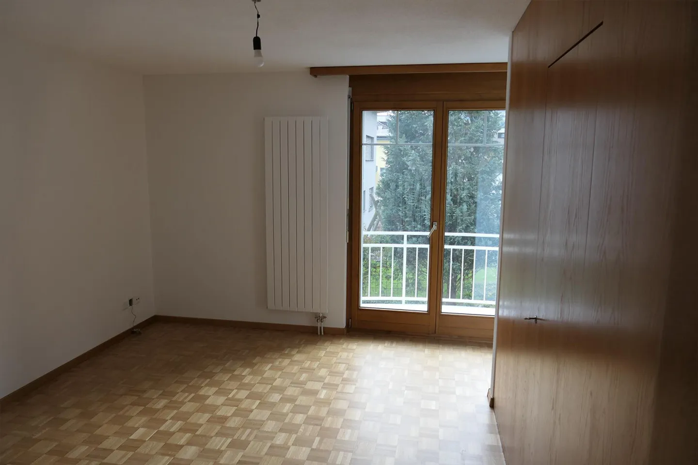 Casa unifamiliare di 6,5 stanze con giardino, patio, terrazza (46 m²) e doppio garage - Foto 13 di 22