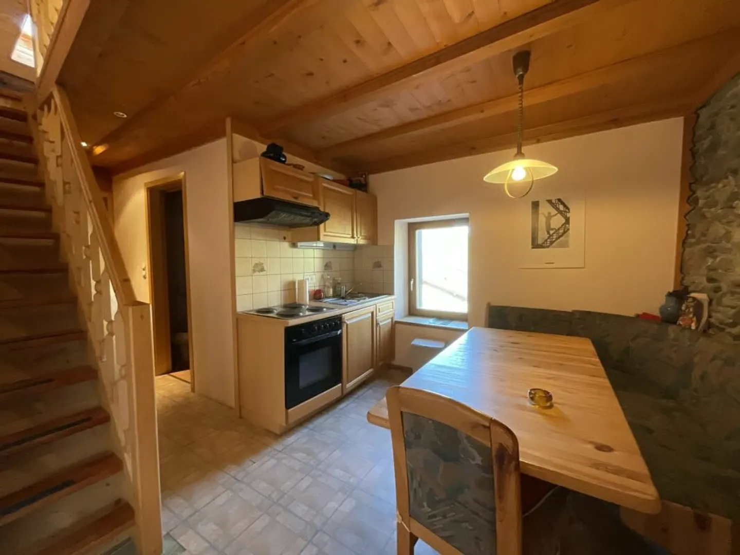 Maison à vendre au coeur du village de Bourg Saint Pierre - Photo 10 of 24