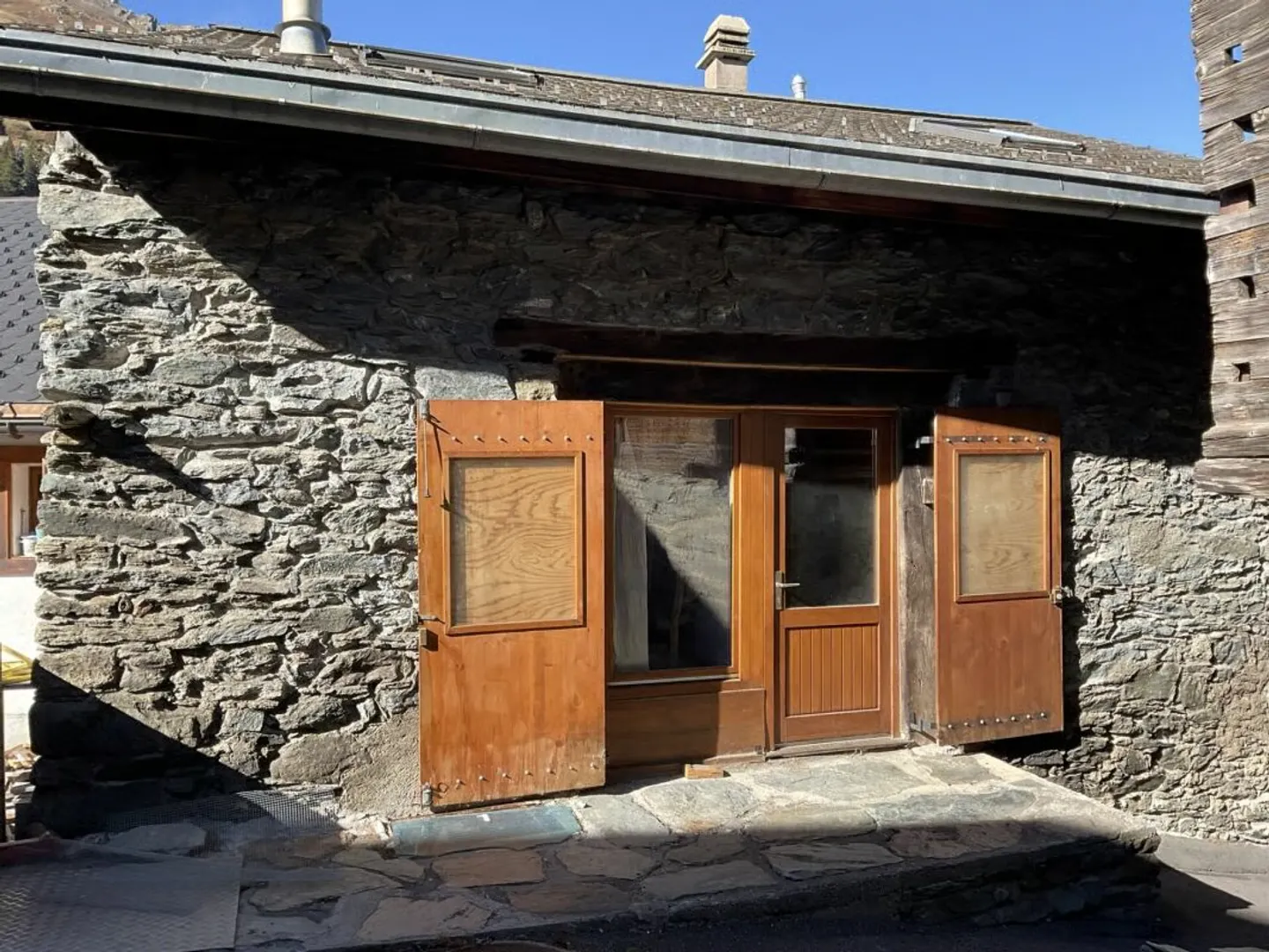 Maison à vendre au coeur du village de Bourg Saint Pierre - Photo 23 of 24